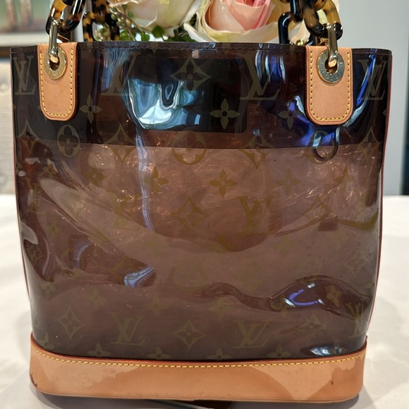 Authentic Louis Vuitton Canvas Amber bag - Picture 7 of 15